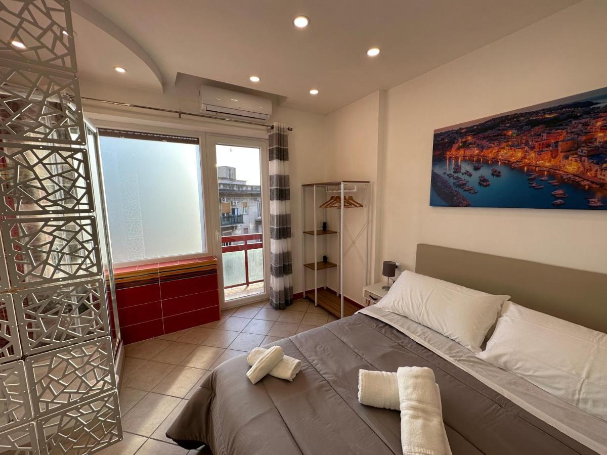 نابولي B&B Off Rooms And Relax المظهر الخارجي الصورة