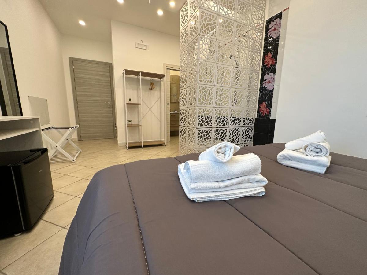 نابولي B&B Off Rooms And Relax المظهر الخارجي الصورة